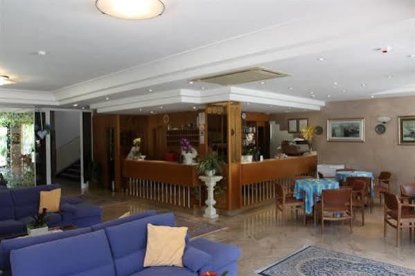 Hotel Adele Bellaria-Igea Marina Extérieur photo