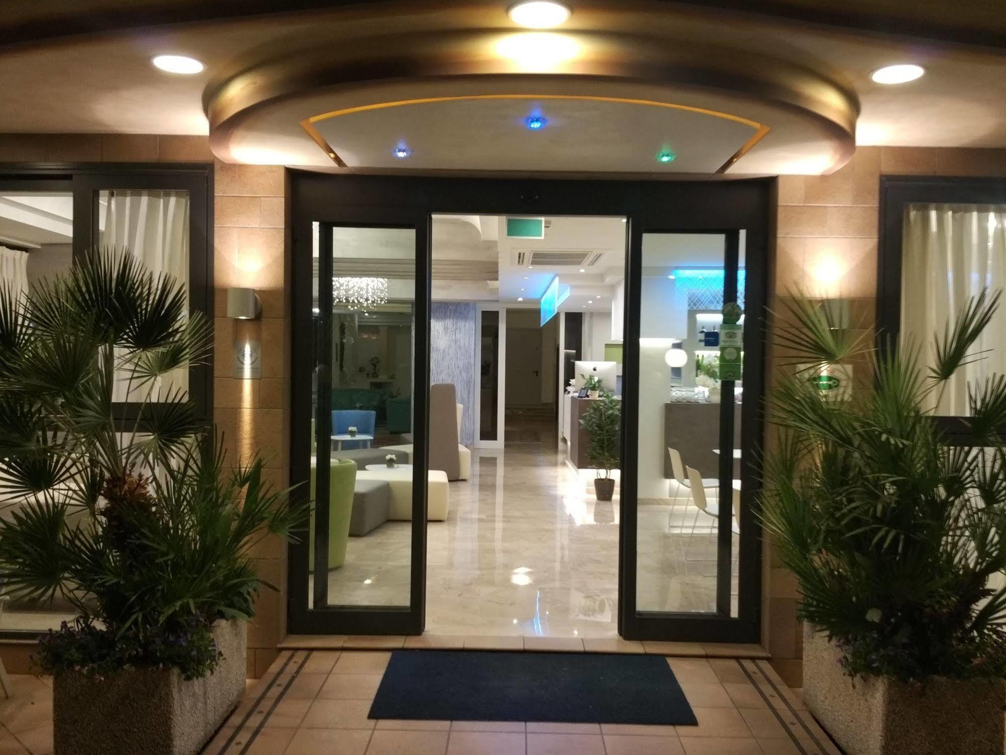 Hotel Adele Bellaria-Igea Marina Extérieur photo