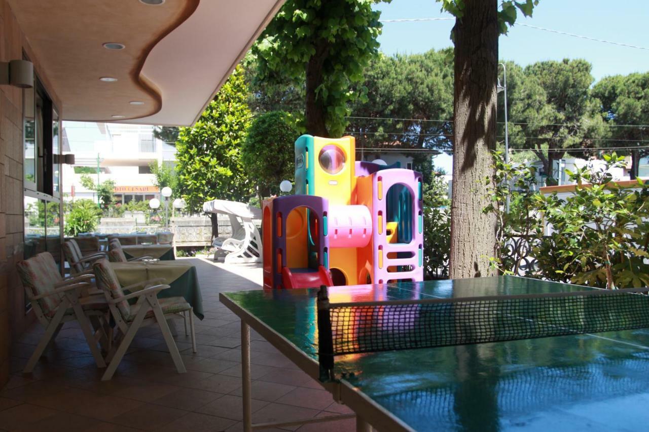 Hotel Adele Bellaria-Igea Marina Extérieur photo
